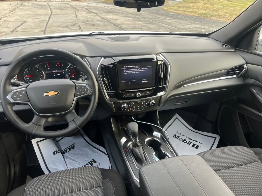 Used 2023 Chevrolet Traverse LT image 24