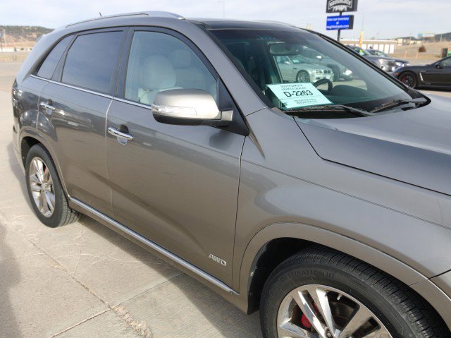 Used 2015 Kia Sorento SX image 10