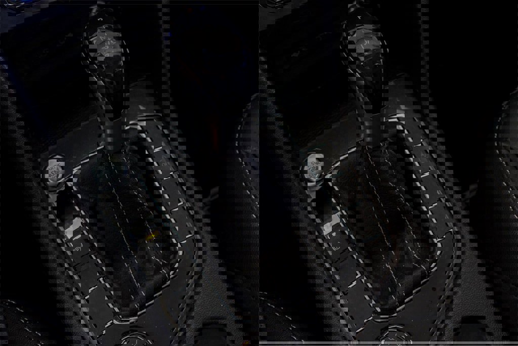 Used 2022 Volkswagen Tiguan SE image 14