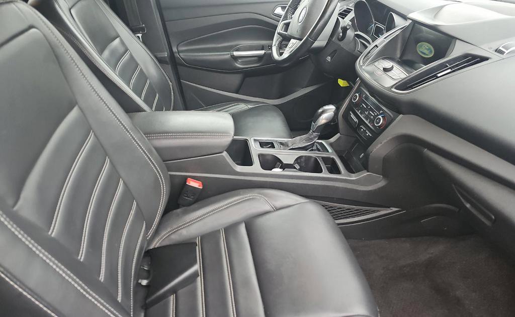 Used 2019 Ford Escape SEL image 7