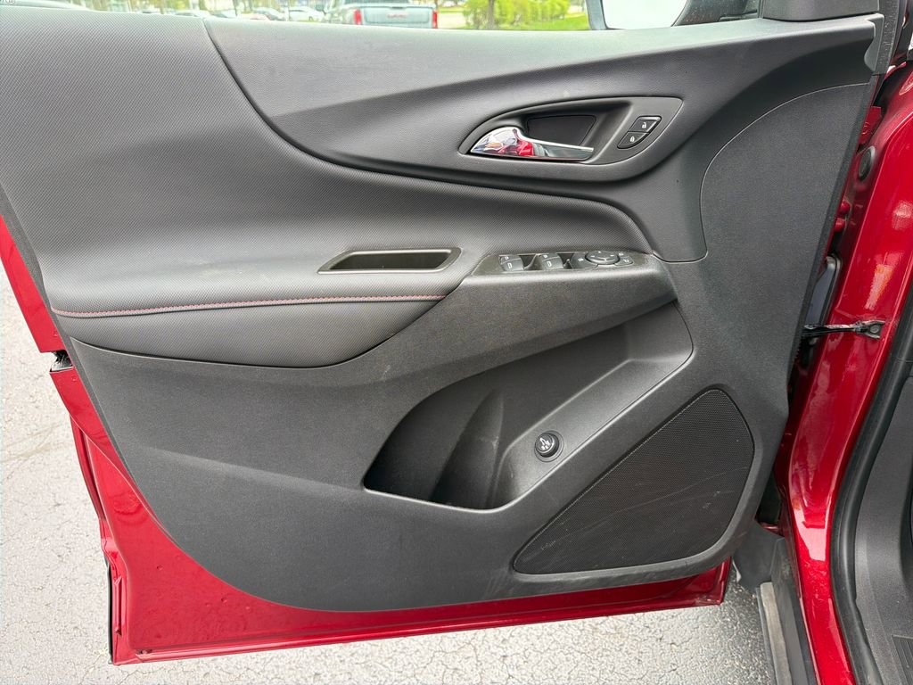 Certified 2024 Chevrolet Equinox RS w/ LPO, Floor Liner Package AWD/4WD image 12