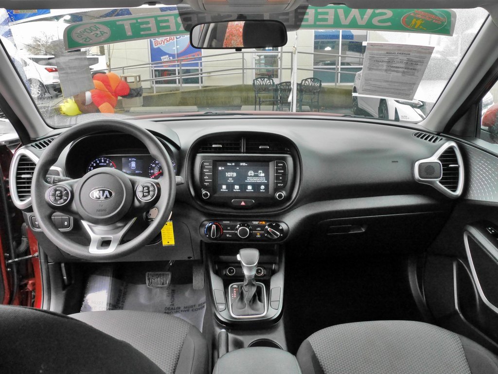 Used 2020 Kia Soul LX image 26