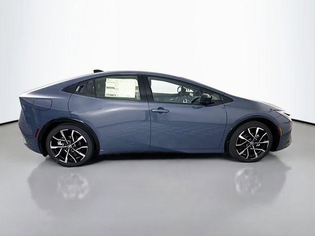 New 2026 Toyota Prius Plug-In Hybrid image 8