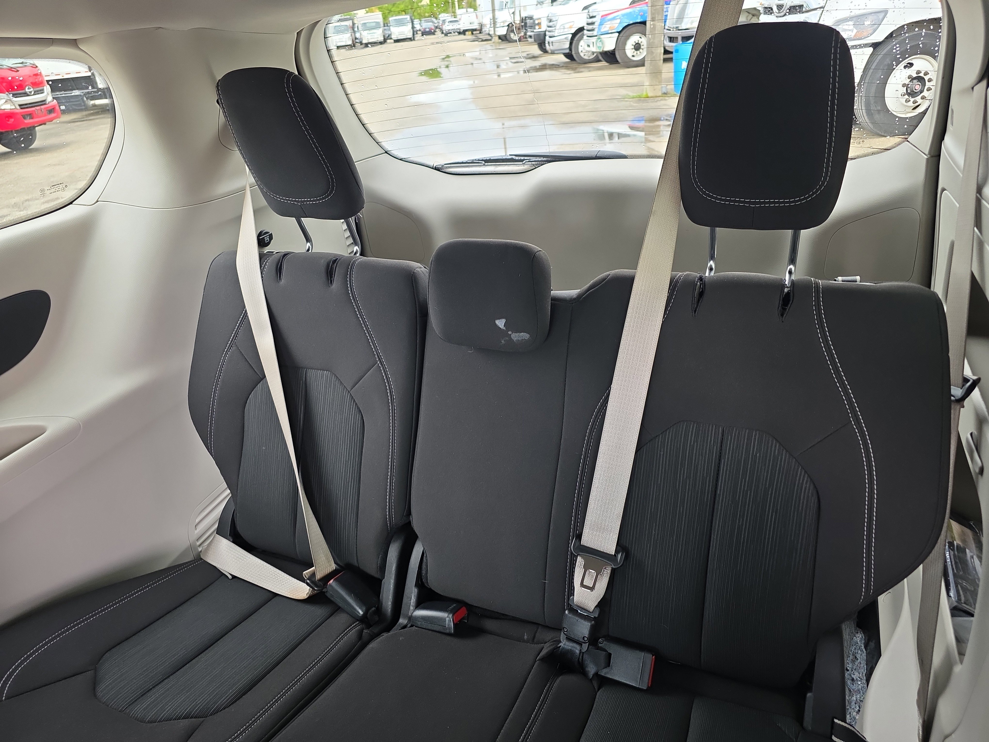 Used 2024 Chrysler Voyager LX FWD image 11