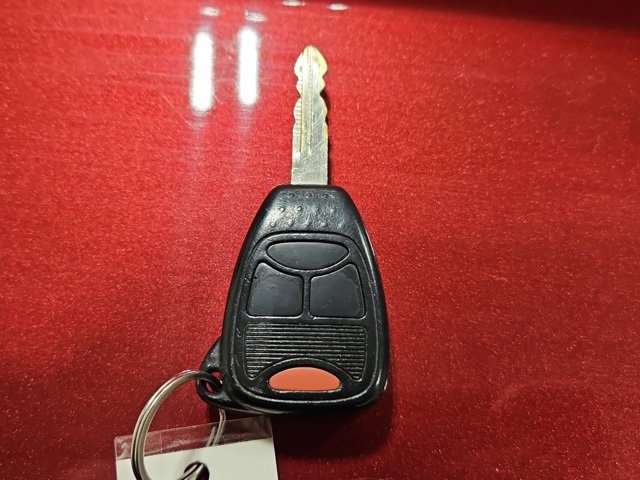 Used 2012 Jeep Wrangler Unlimited Sahara w/ Connectivity Group image 27