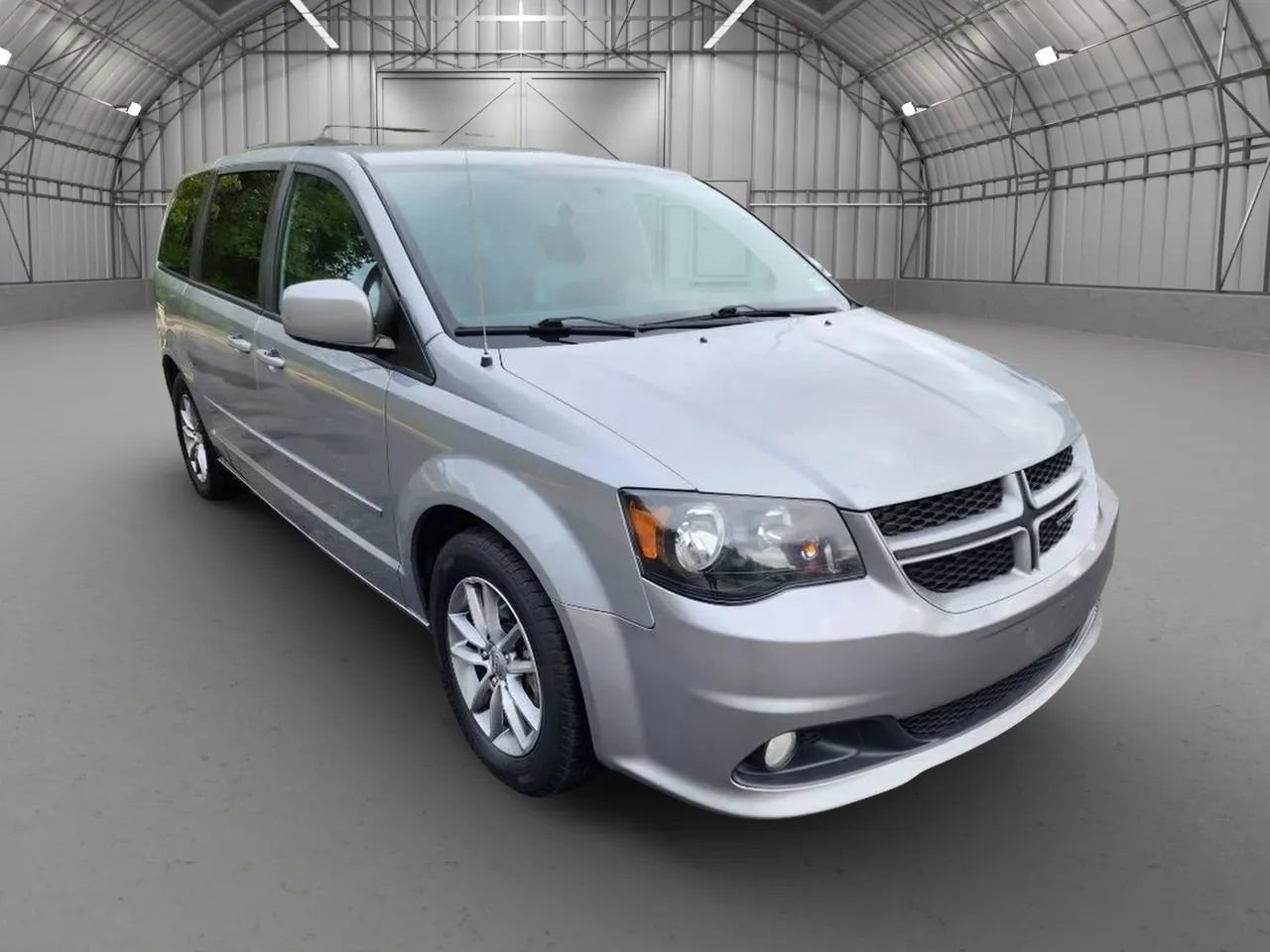 Used 2014 Dodge Grand Caravan R/T