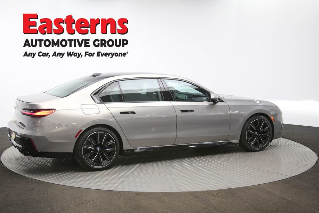 Used 2023 BMW 760i xDrive 760i xDrive w/ Executive Package image 47