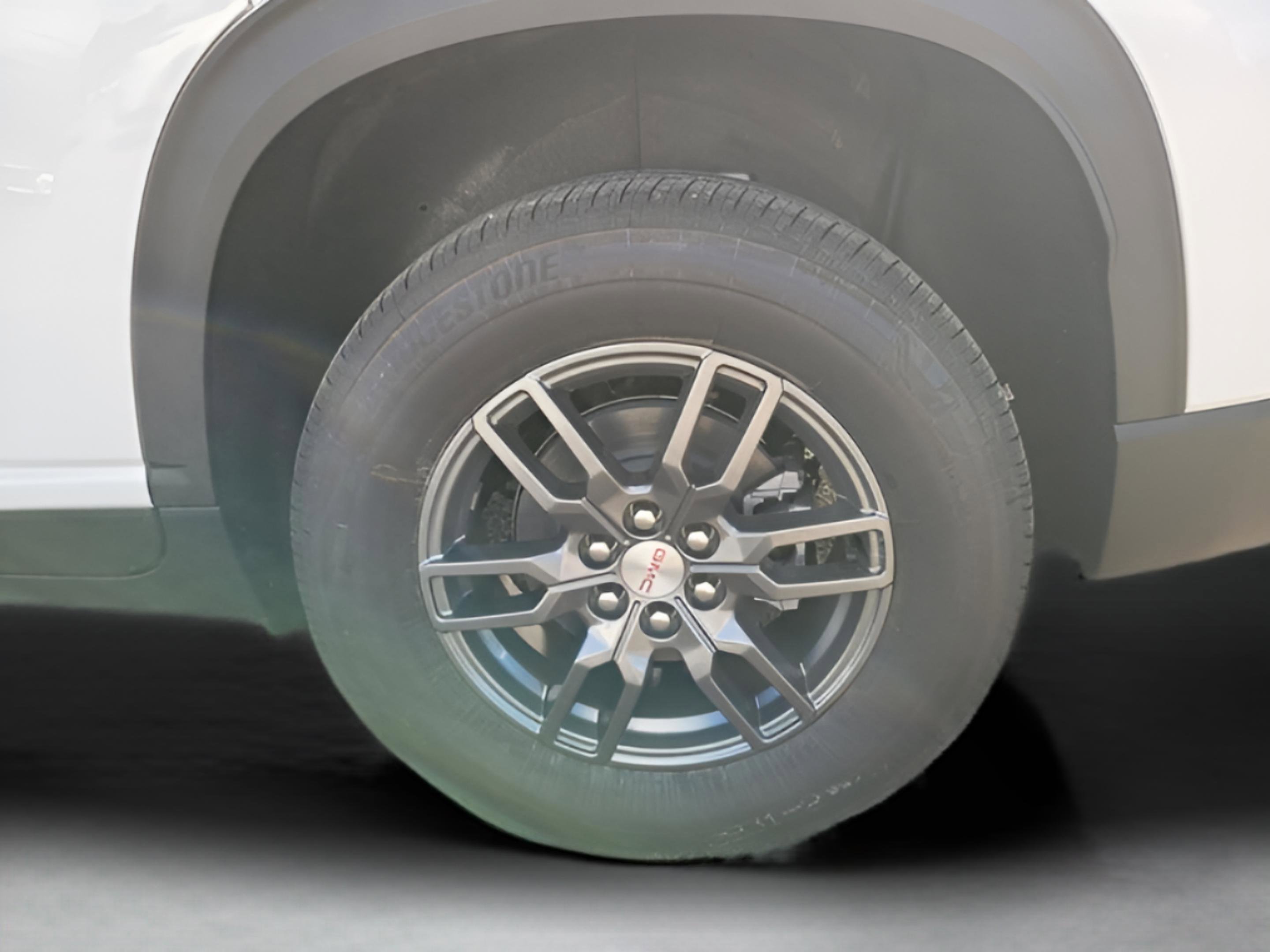 New 2026 GMC Acadia Elevation image 36