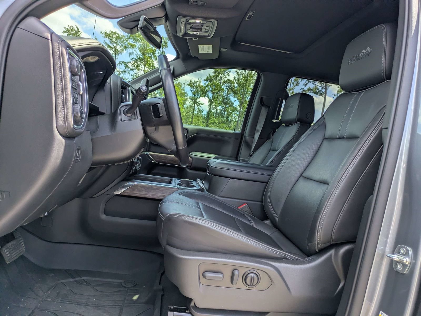Used 2021 Chevrolet Silverado 1500 High Country AWD/4WD image 10