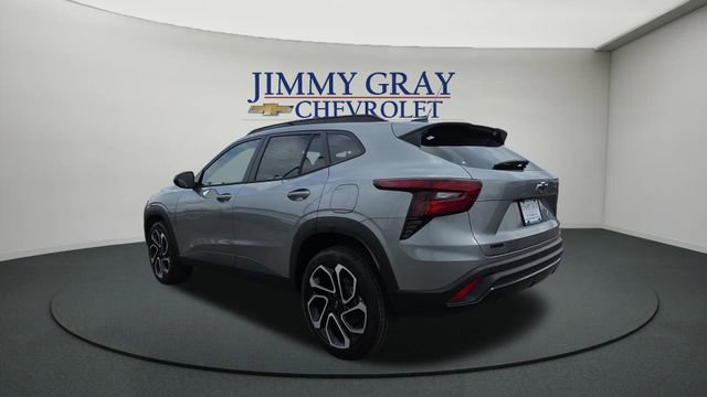 New 2026 Chevrolet Trax RS w/ Driver Confidence Package image 3