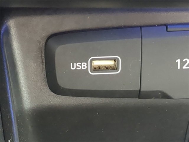 Used 2022 Hyundai Santa Cruz Limited image 23