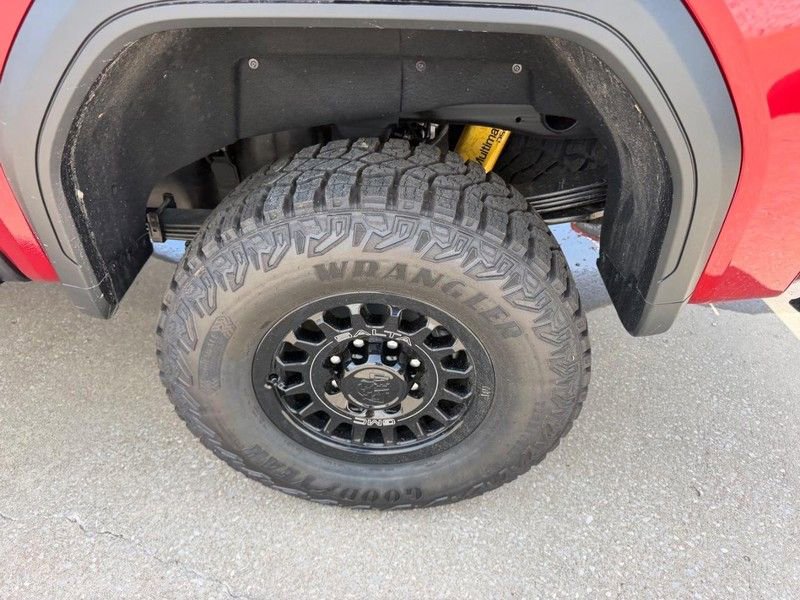 New 2026 GMC Sierra 2500 AT4X w/ AT4X AEV Edition AWD/4WD image 6