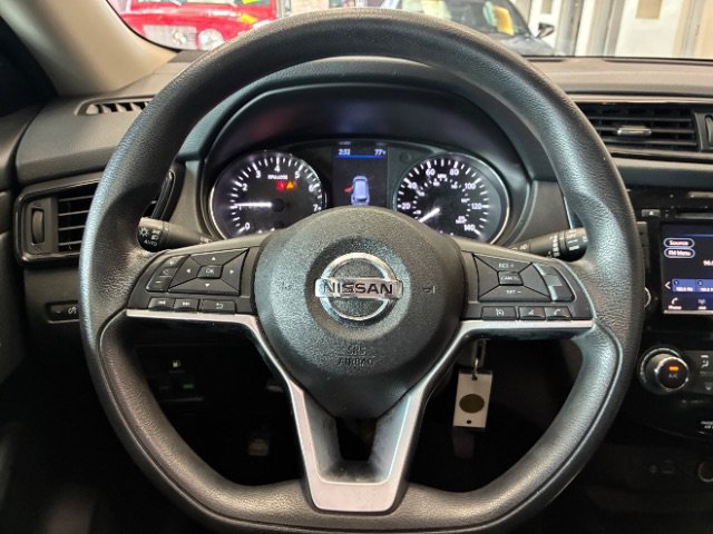 Used 2020 Nissan Rogue S AWD/4WD image 19