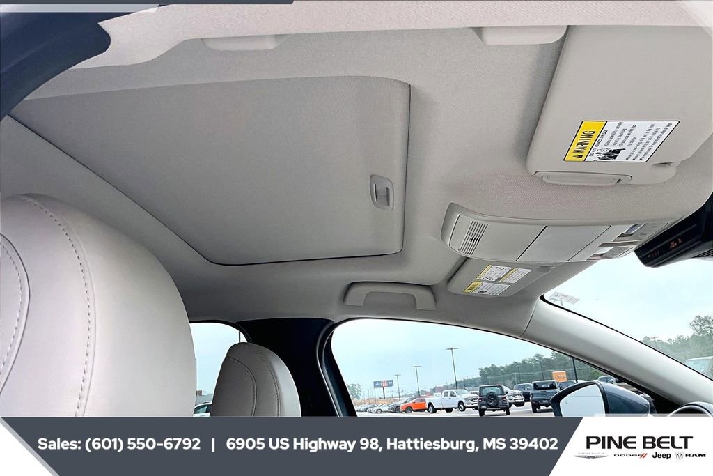 Used 2021 MAZDA CX-30 FWD 2.5 S w/ Premium Package image 16