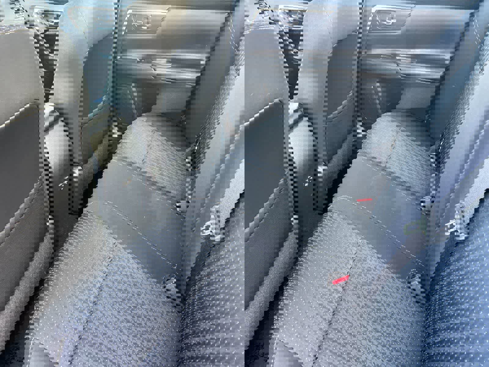 Used 2017 Nissan Altima 2.5 SV w/ Interior Lighting Package image 5