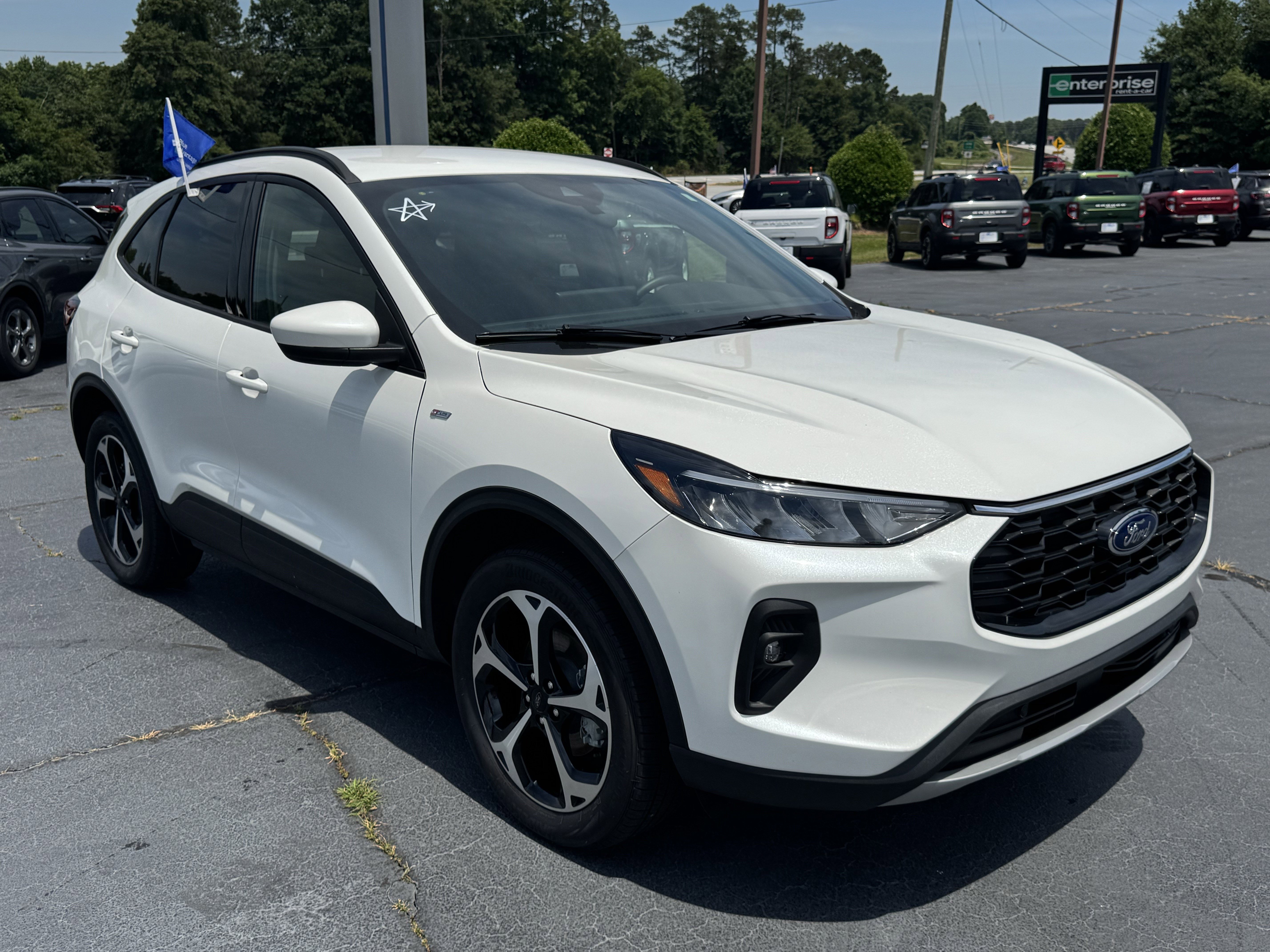 Certified 2026 Ford Escape ST-Line Select w/ Tech Pack #1 AWD/4WD image 4