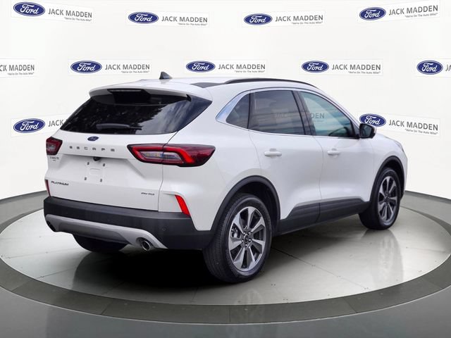 Certified 2024 Ford Escape Platinum AWD/4WD image 5