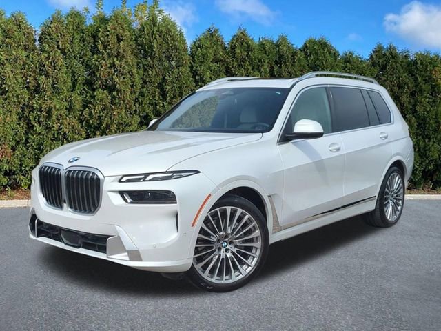 Used 2025 BMW X7 xDrive40i w/ Executive Package