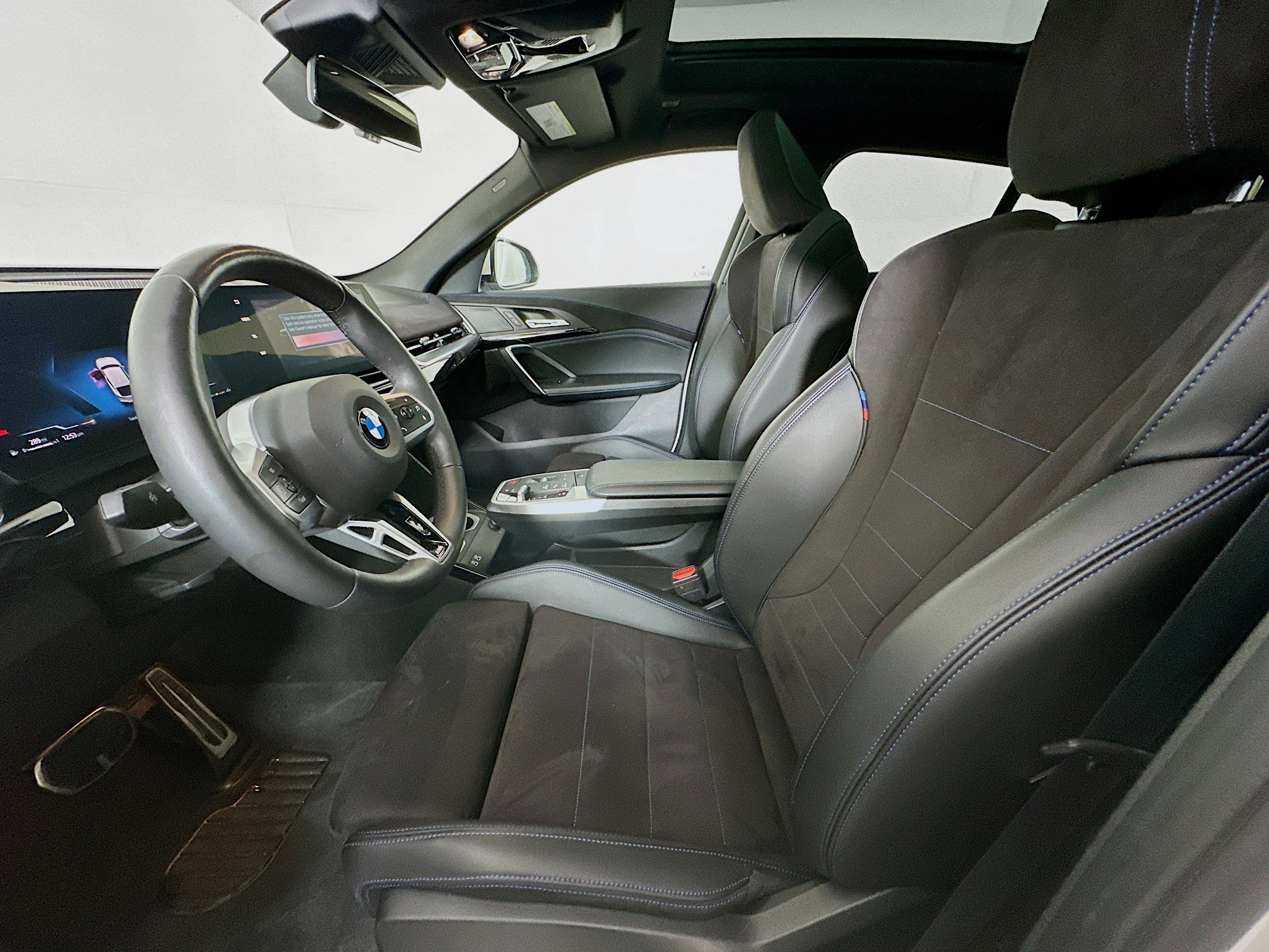 Used 2025 BMW X2 xDrive28i image 13