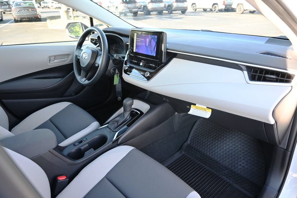 New 2026 Toyota Corolla LE FWD image 12