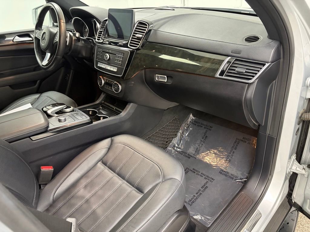 Used 2019 Mercedes-Benz GLS 450 4MATIC w/ Premium 1 Package image 43