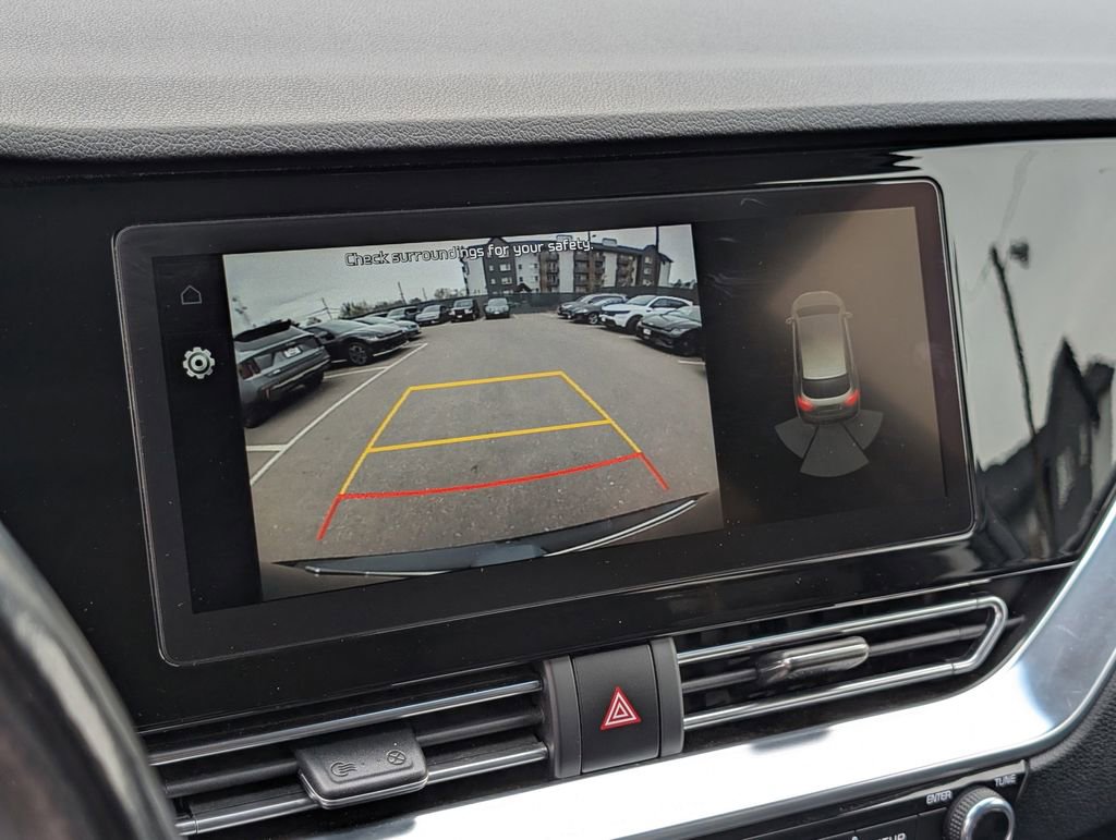 Used 2022 Kia Niro EX Premium w/ Cold Weather Package FWD image 28