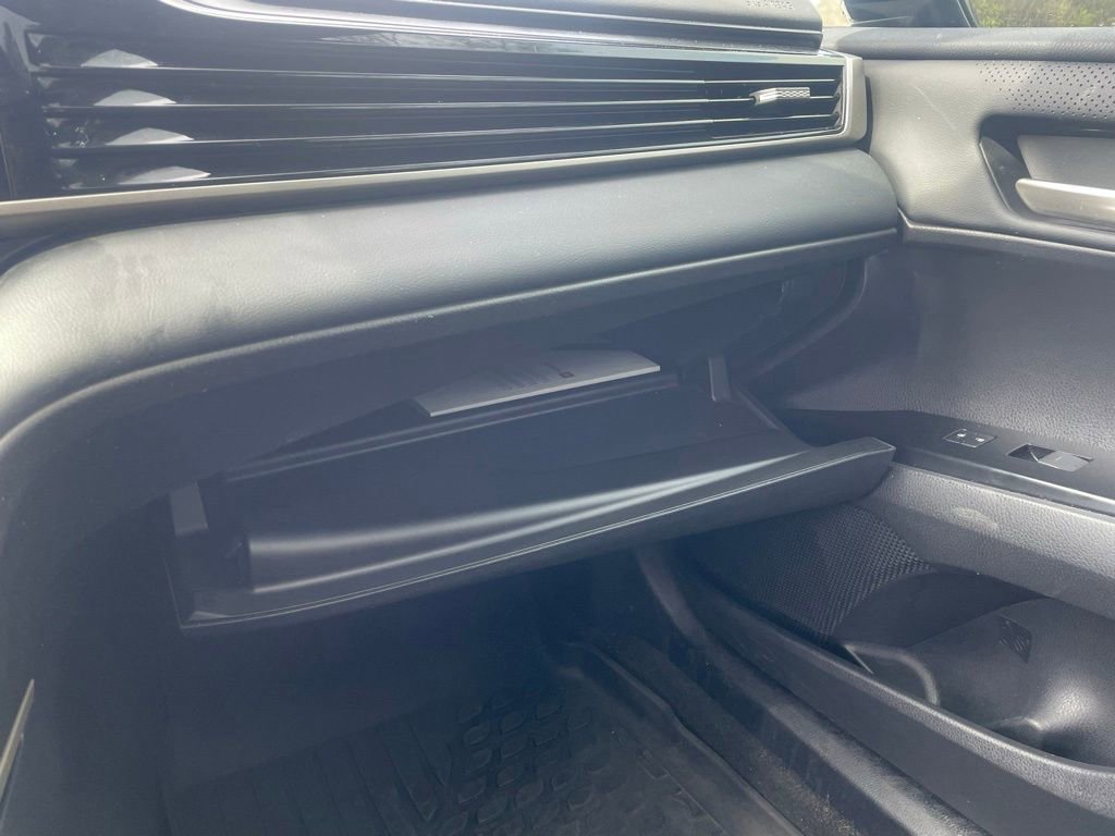 Used 2025 Toyota Camry XSE w/ Premium Plus Package image 32