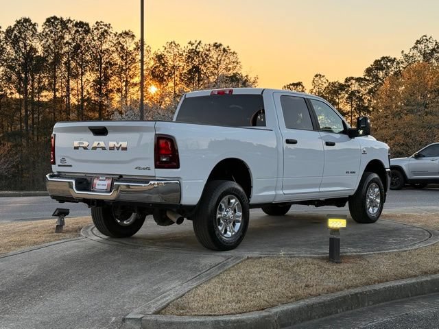 Used 2025 RAM 3500 Big Horn AWD/4WD image 7
