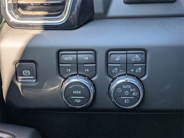 New 2026 GMC Sierra 2500 Denali w/ Denali Reserve Package image 25