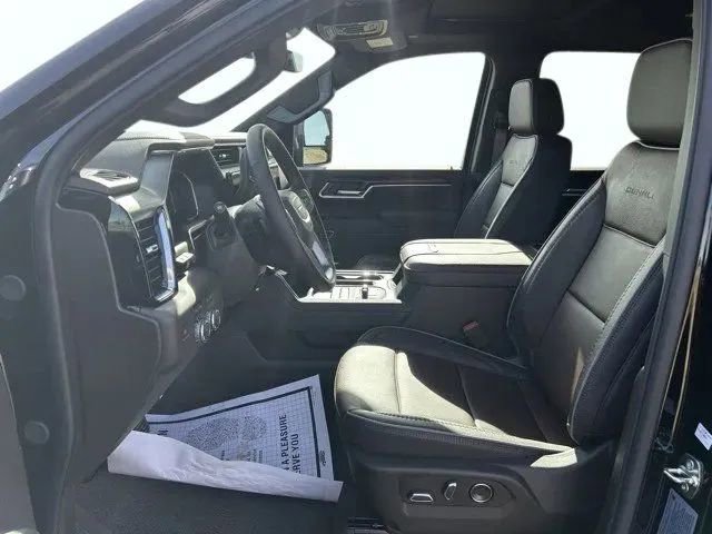 New 2026 GMC Sierra 3500 Denali w/ Technology Package image 10