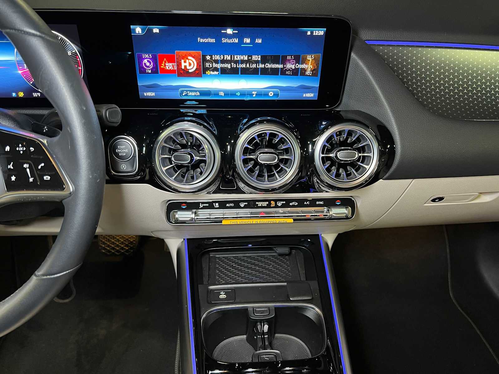 Used 2025 Mercedes-Benz GLA 250 4MATIC image 27