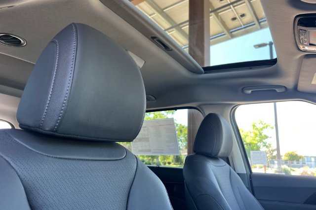 New 2027 Kia Carnival SX Prestige FWD image 21