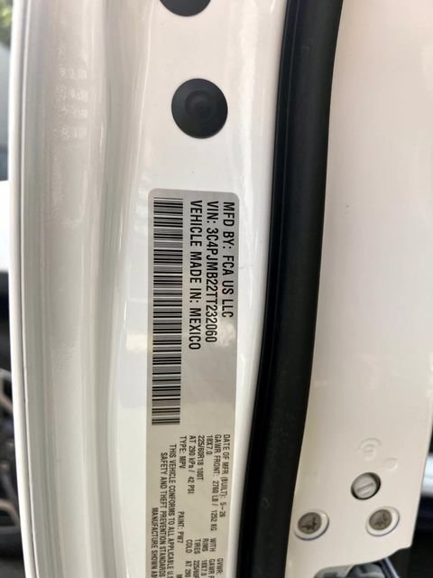 New 2026 Jeep Cherokee Laredo AWD/4WD image 9