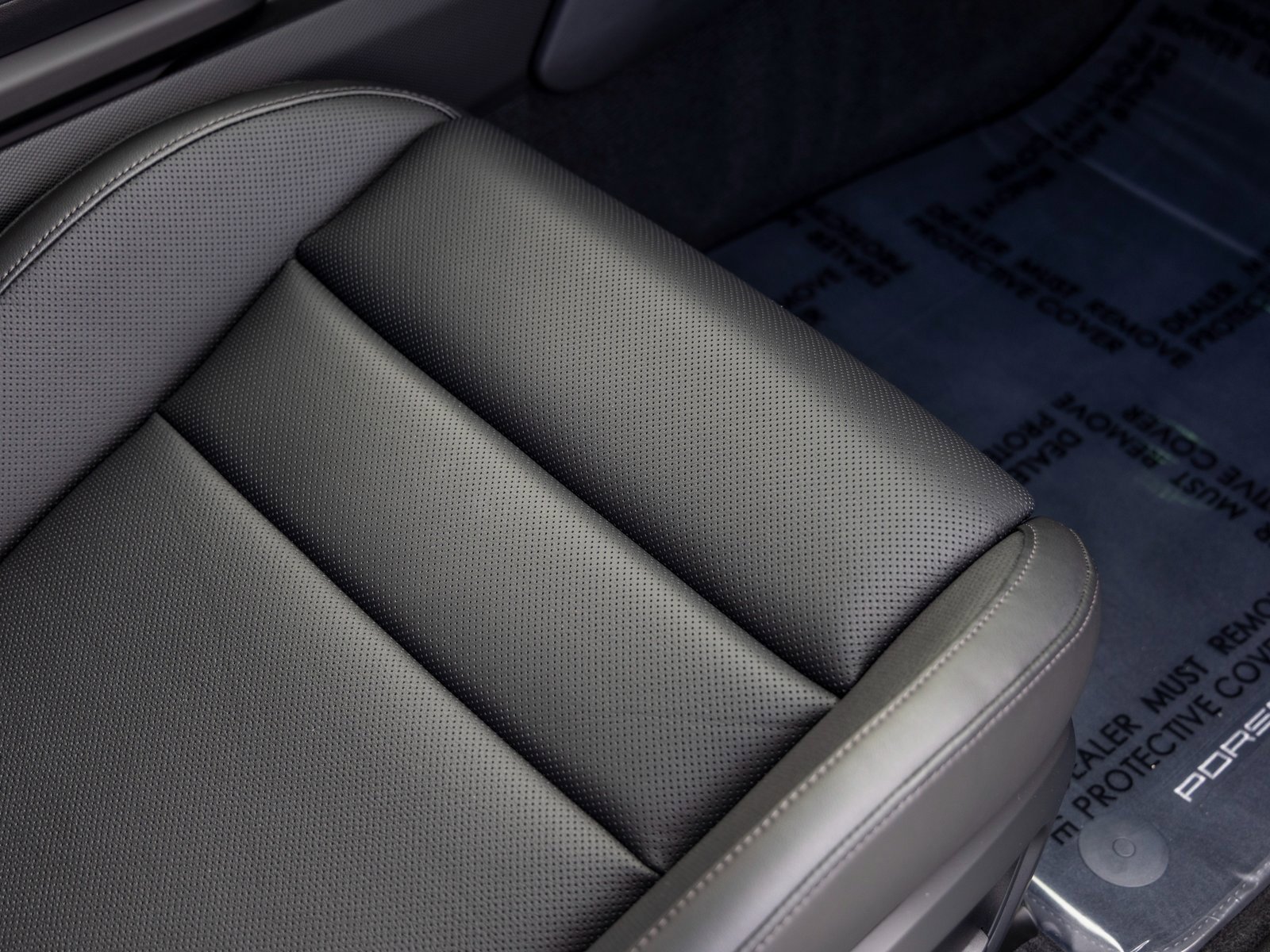 New 2025 Porsche Taycan image 50