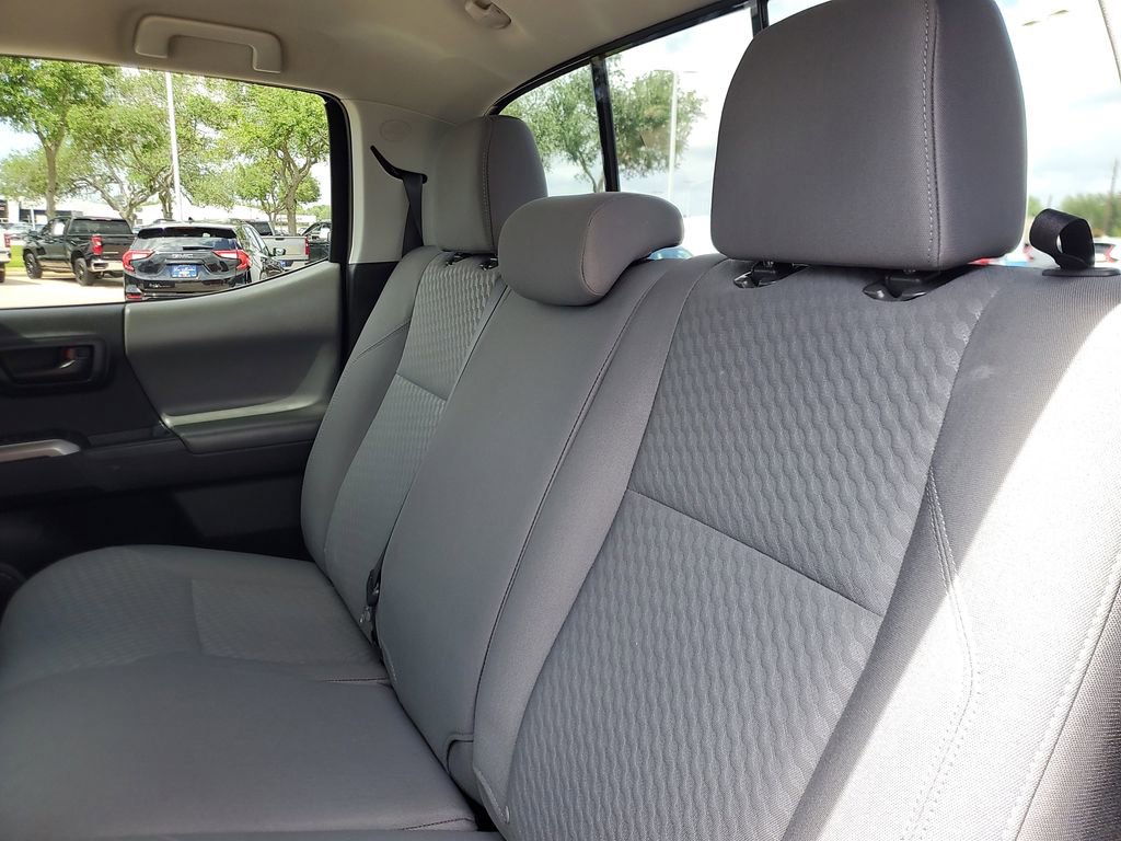 Used 2023 Toyota Tacoma SR5 RWD image 9