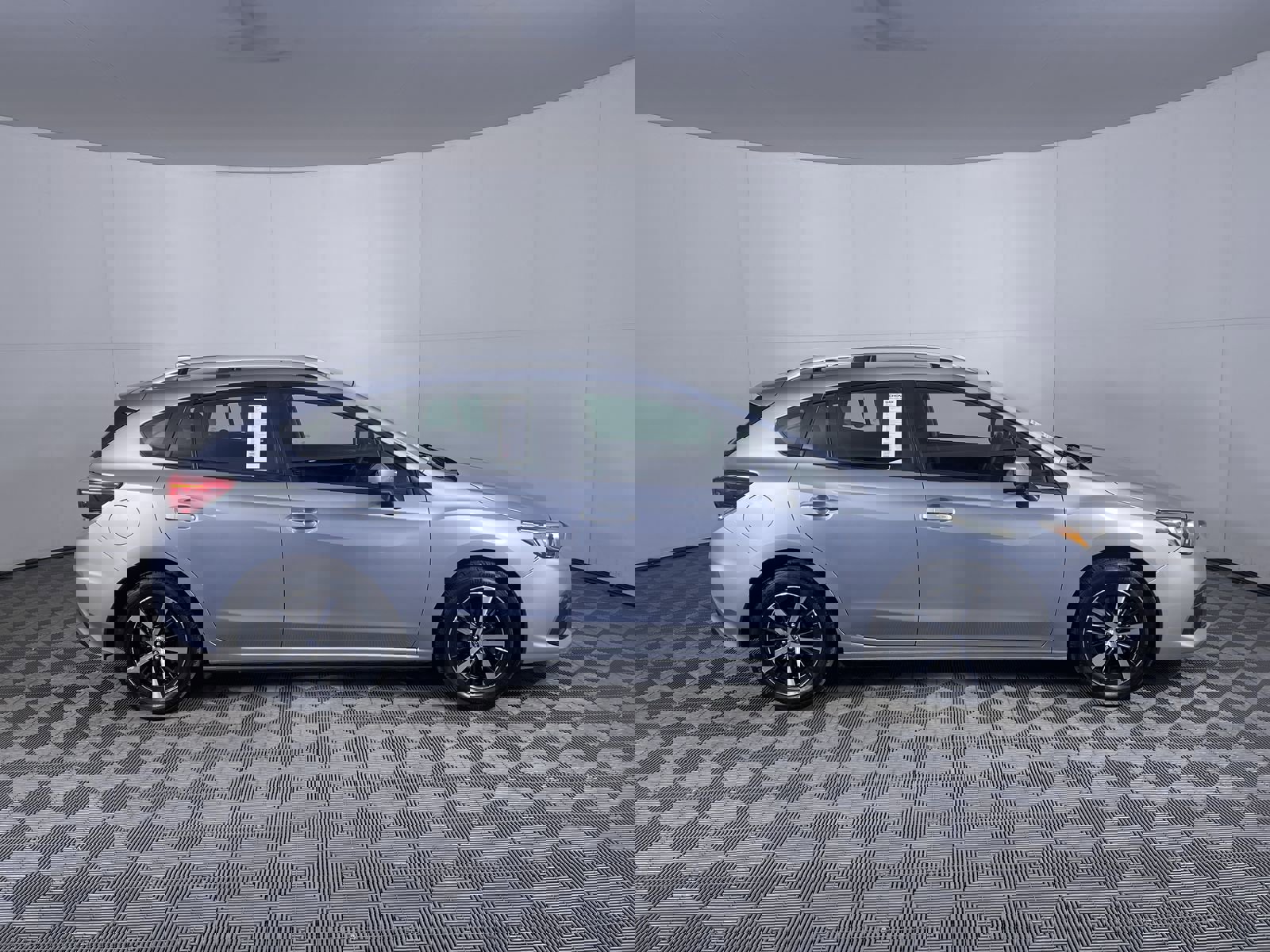 Used 2022 Subaru Impreza Premium image 10