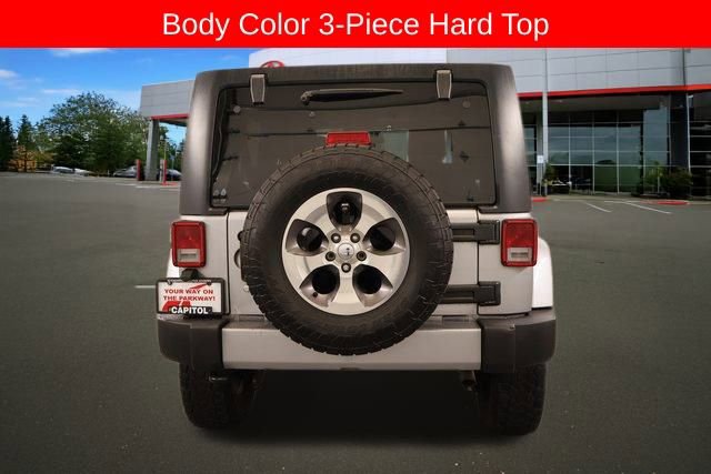 Used 2018 Jeep Wrangler Unlimited Sahara image 4