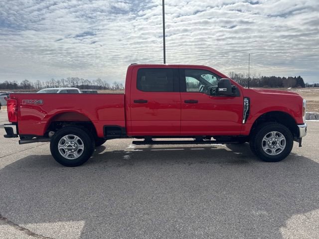 New 2026 Ford F350 XLT w/ FX4 Off-Road Package image 4