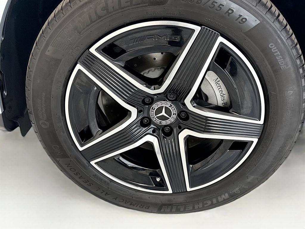 Certified 2026 Mercedes-Benz GLC 300 image 30