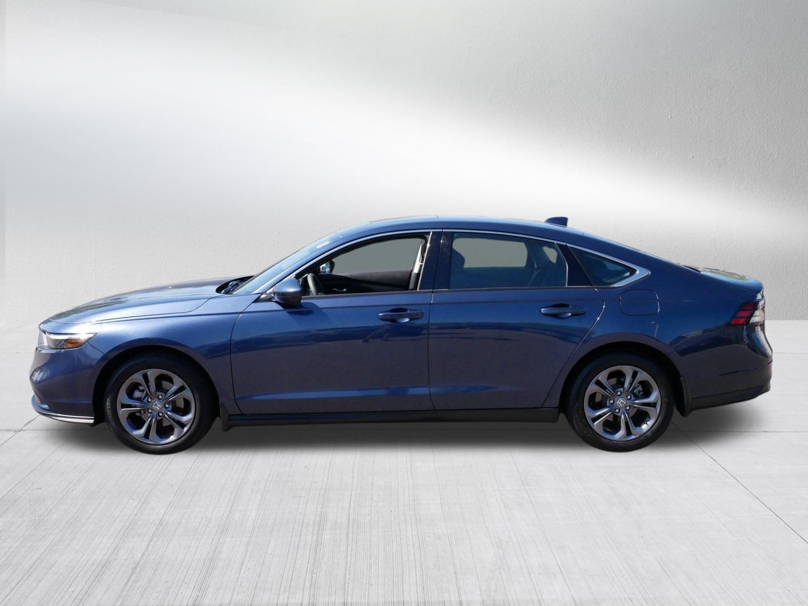 Certified 2023 Honda Accord EX image 4