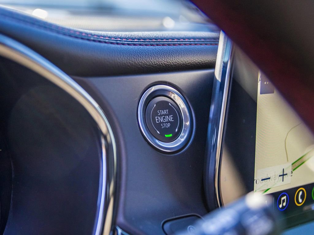 New 2025 Chevrolet Blazer RS w/ Driver Confidence II Package image 30