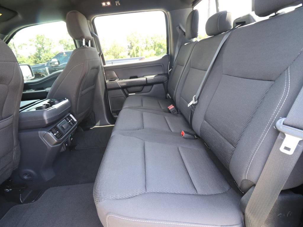 Used 2024 Ford F150 XLT w/ Equipment Group 302A MID RWD image 9