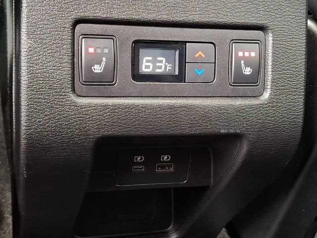 Used 2024 Mitsubishi Outlander SEL AWD/4WD image 13