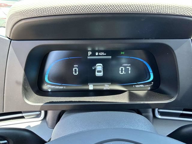 Used 2026 Hyundai Elantra Sport FWD image 23