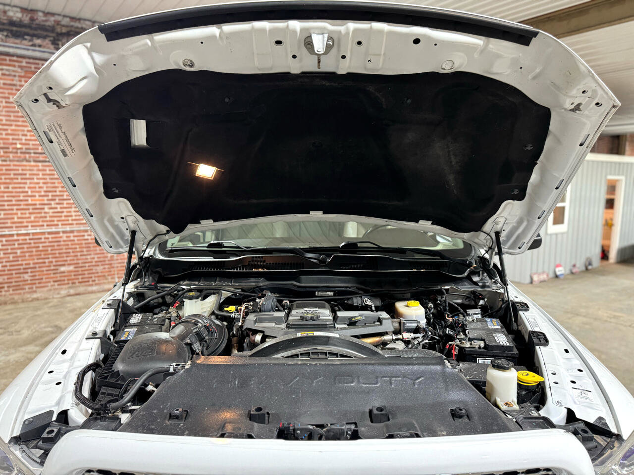 Used 2016 RAM 2500 Laramie w/ Convenience Group image 30