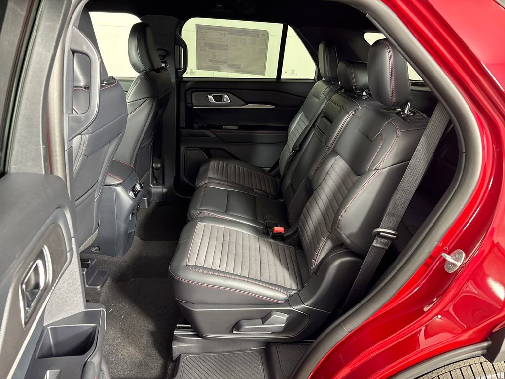 New 2026 Ford Explorer ST-Line RWD image 29