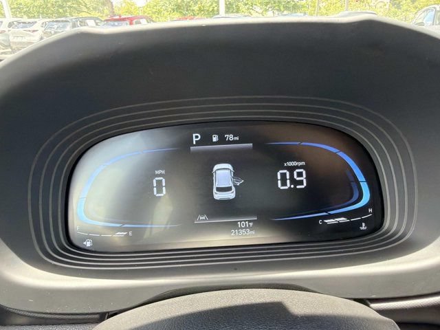 Used 2025 Hyundai Venue SEL FWD image 26