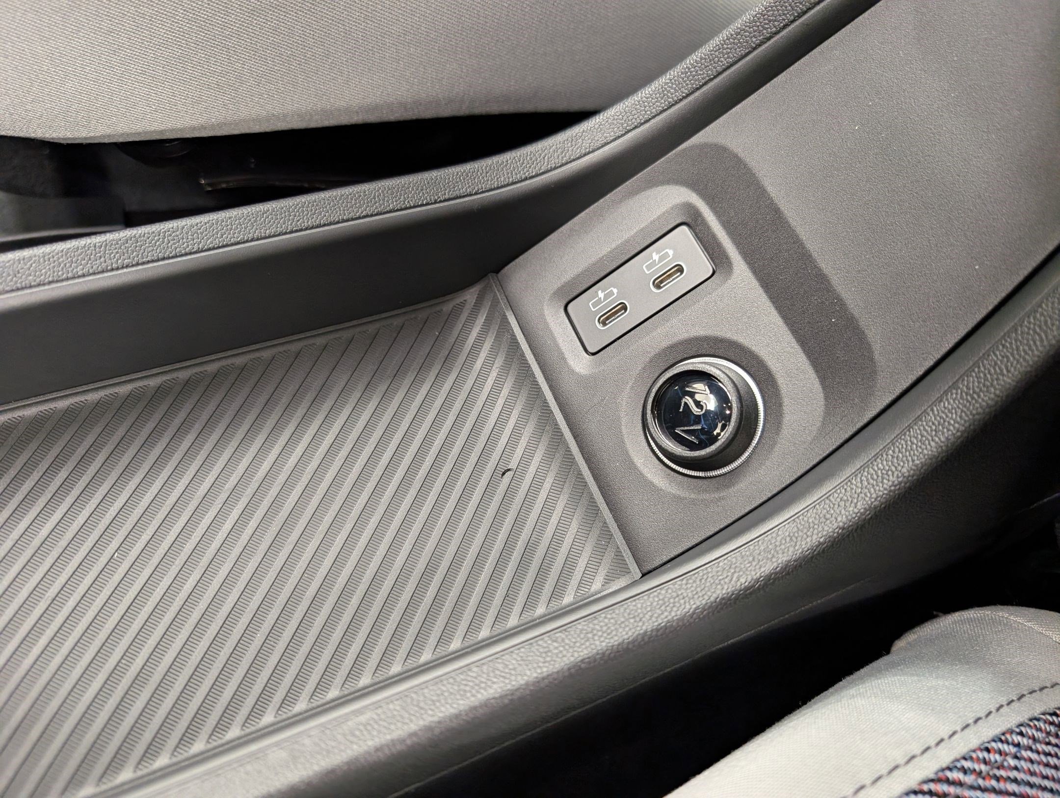 New 2026 MINI Cooper S image 24