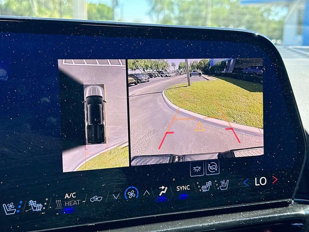 Certified 2025 Chevrolet Silverado EV RST AWD/4WD image 13
