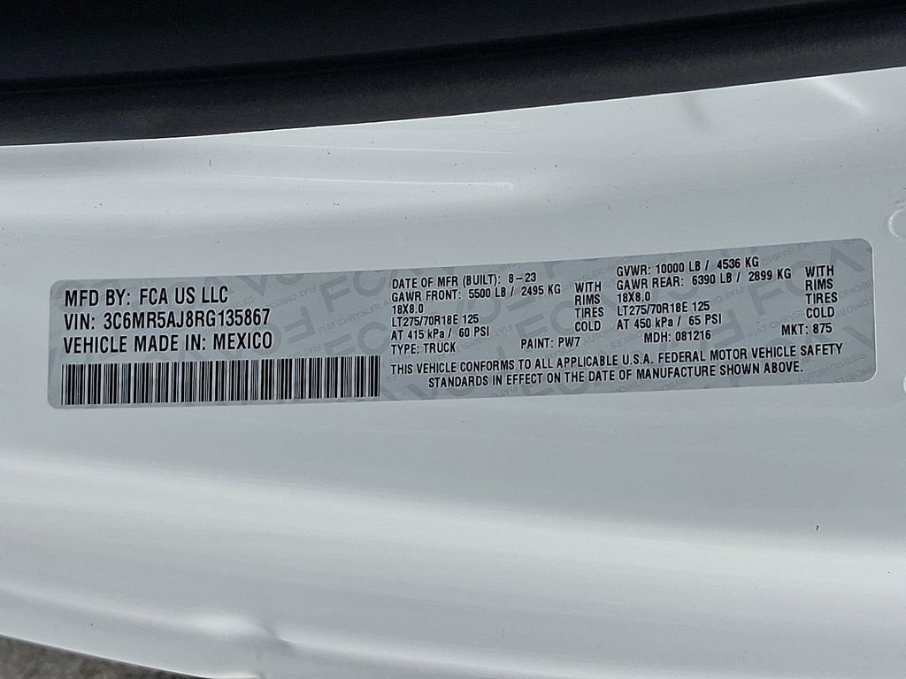 Used 2024 RAM 2500 Tradesman w/ Chrome Appearance Group image 26